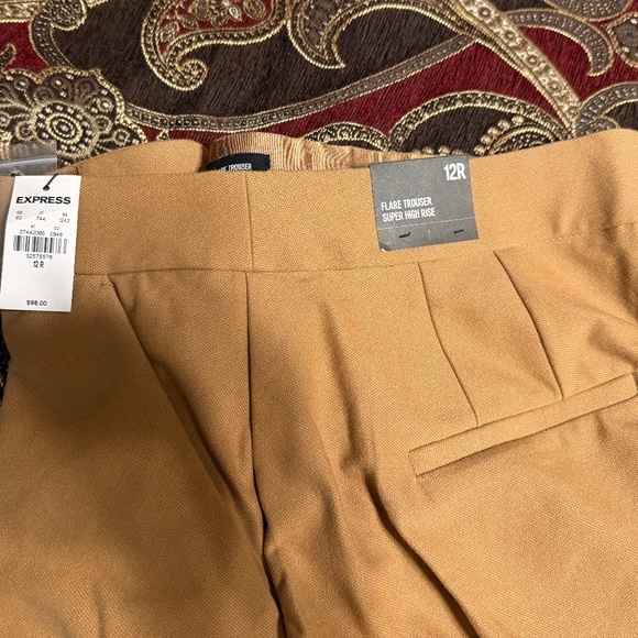 Beautiful New Express Double Breasted Pant Suit - Picture 4 of 5